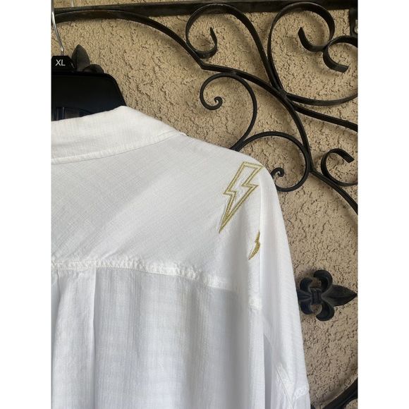 Torrid Drop Shoulder Button Front Top - Size 2X - Lightning White - Picture 8 of 10